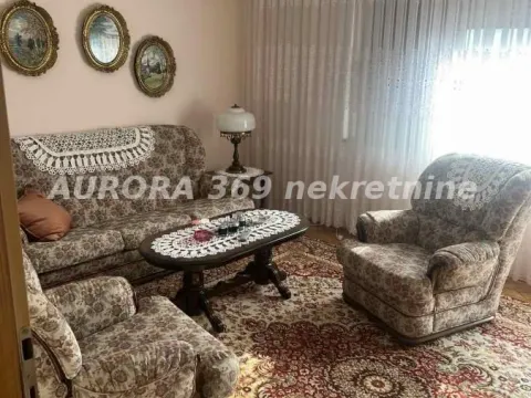 Prodaja, kuća, 129m², Ruma, Srbija - image 5