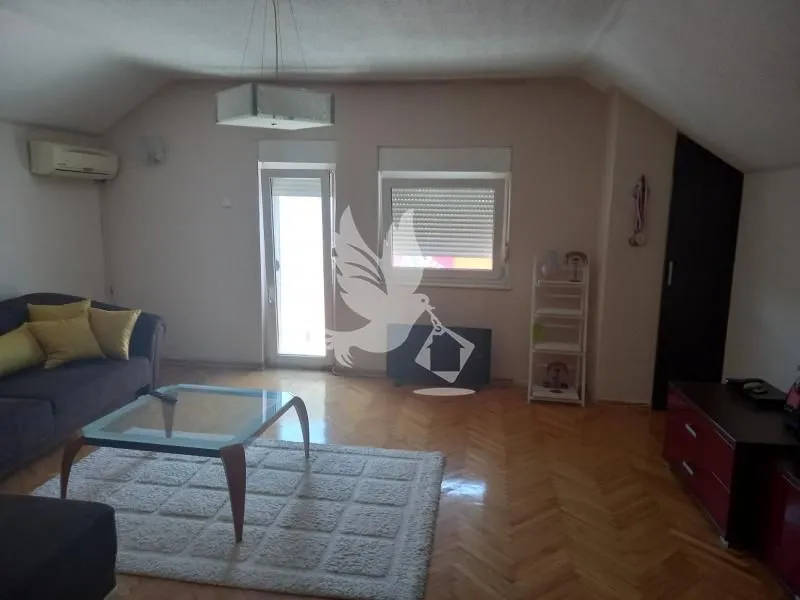 Sale, three bedroom apartment, 57m², Mladenovac, Beograd