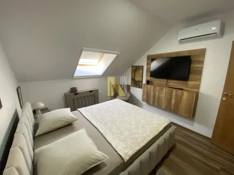 Izdavanje, dvosoban stan, 50m², Centar, Novi Sad - image 13