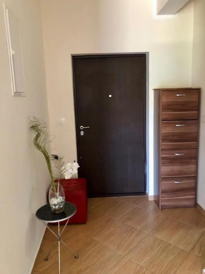 Sale, two bedroom apartment, 89m², Dobre Vode, Bar