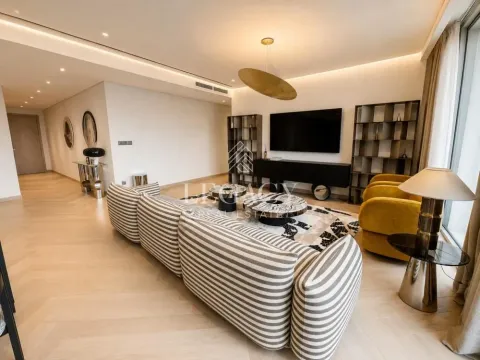 Rent, four bedroom apartment, 162m², Savski Venac, Beograd - image 3
