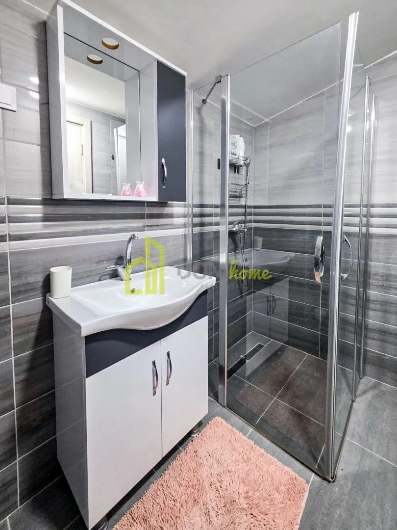 Rent, four bedroom apartment, 160m², Stari Aerodrom, Podgorica