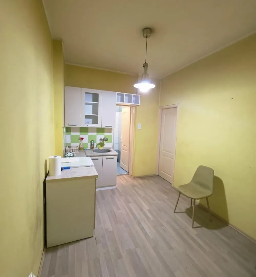 Prodaja, dvosoban stan, 33m², Zemun Sve Podlokacije, Beograd