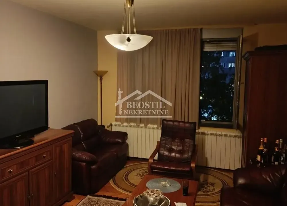 Prodaja, četvorosoban stan, 104m², Gradska Bolnica, Zvezdara Sve Podlokacije