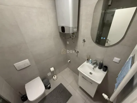 Rent, studio apartment, 30m², Bulevar, Niš - image 17