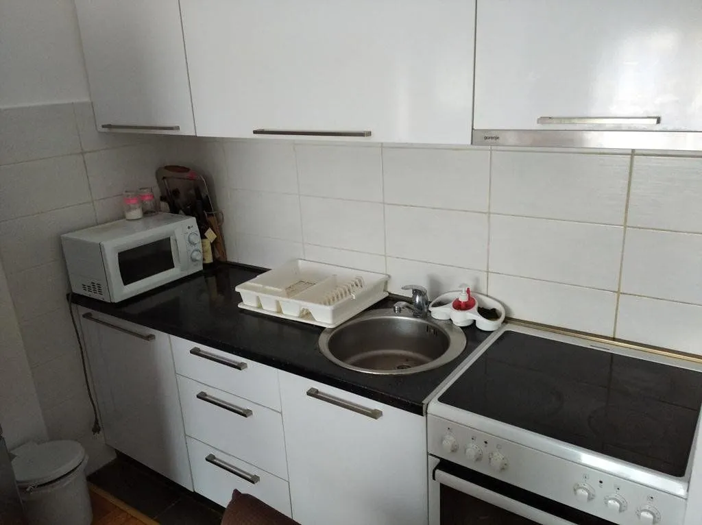 Izdavanje, jednosoban stan, 50m², City Kvart, Podgorica