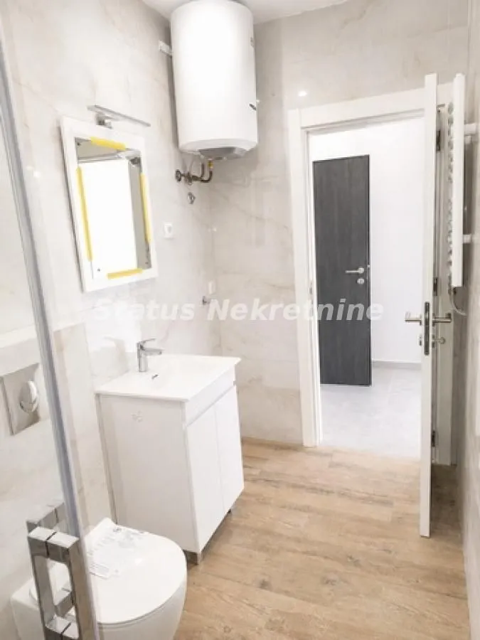 Prodaja, garsonjera, 30m², Petrovaradin, Novi Sad