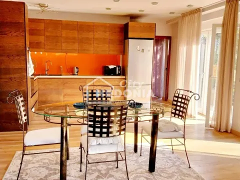 Izdavanje, četvorosoban stan, 120m², Savski Venac, Beograd - image 3