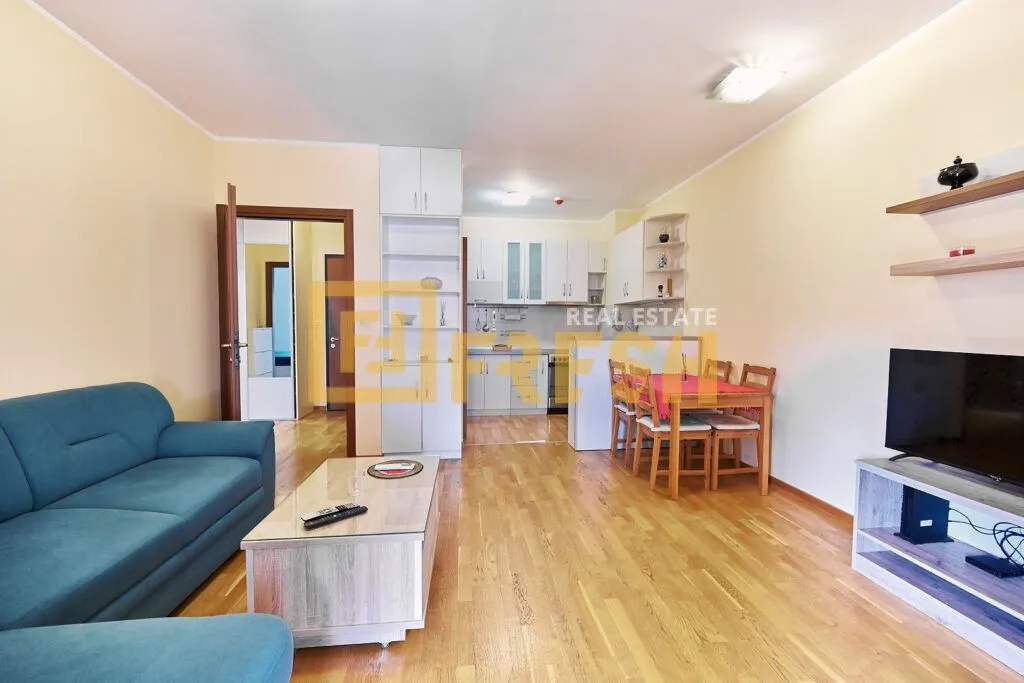 Prodaja, jednosoban stan, 50m², City Kvart, Podgorica