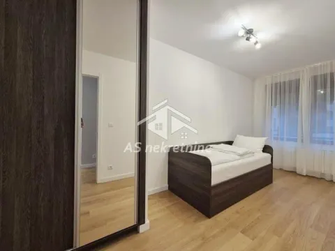 Rent, three bedroom apartment, 95m², Trošarina, Voždovac Sve Podlokacije - image 12