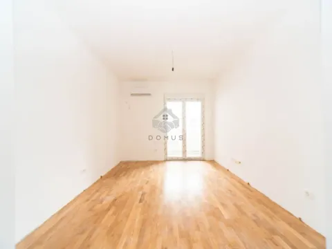 Prodaja, dvosoban stan, 63m², Zagorič, Podgorica