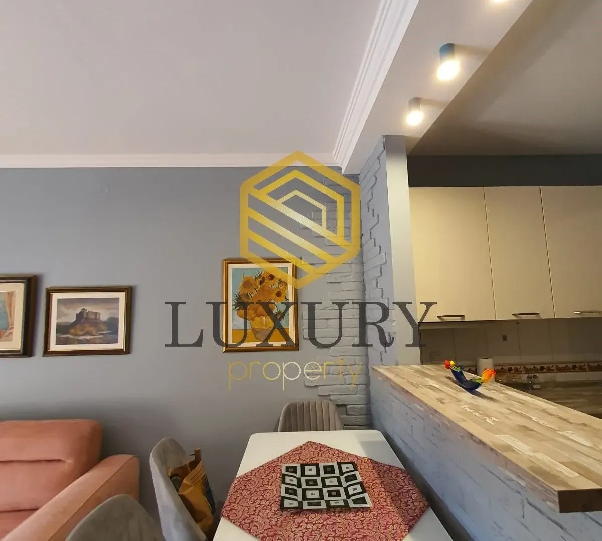 Izdavanje, jednosoban stan, 51m², Gorica C, Podgorica