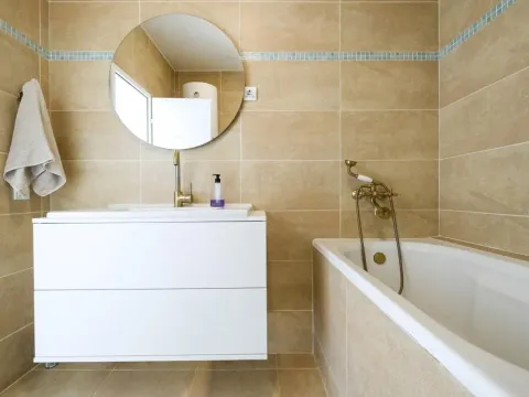 Sale, one bedroom apartment, 65m², Budva, Crna Gora - image 19