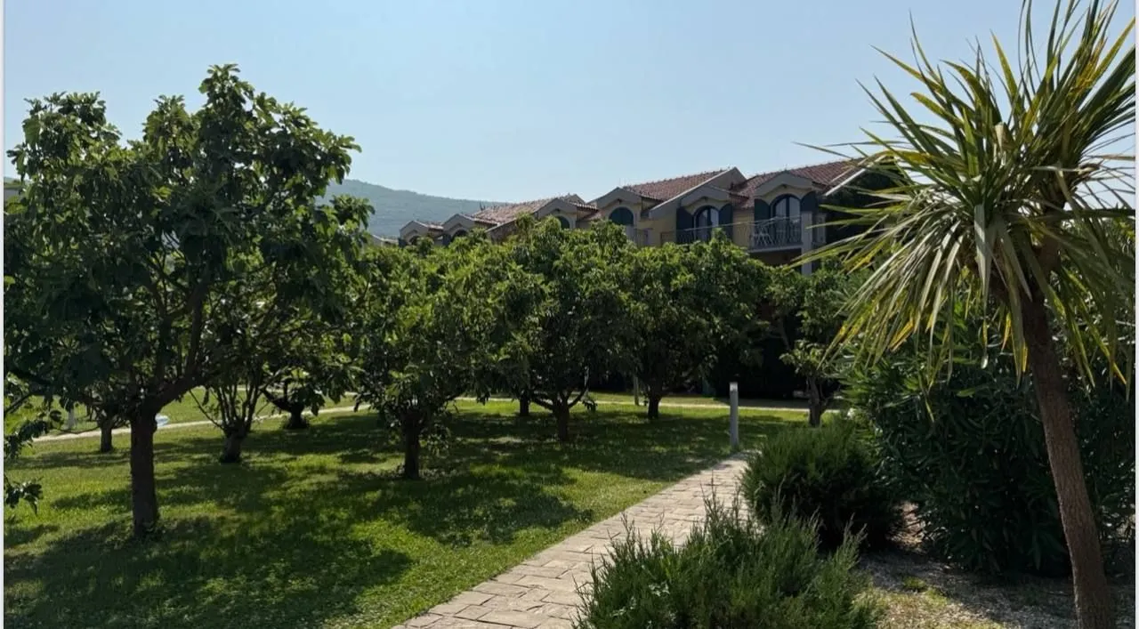 Prodaja, kuća, 174m², Lastva Grbaljska, Kotor
