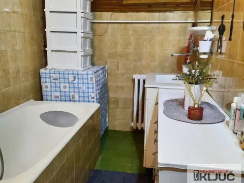 Prodaja, jednosoban stan, 27m², Novo naselje, Novi Sad - image 11