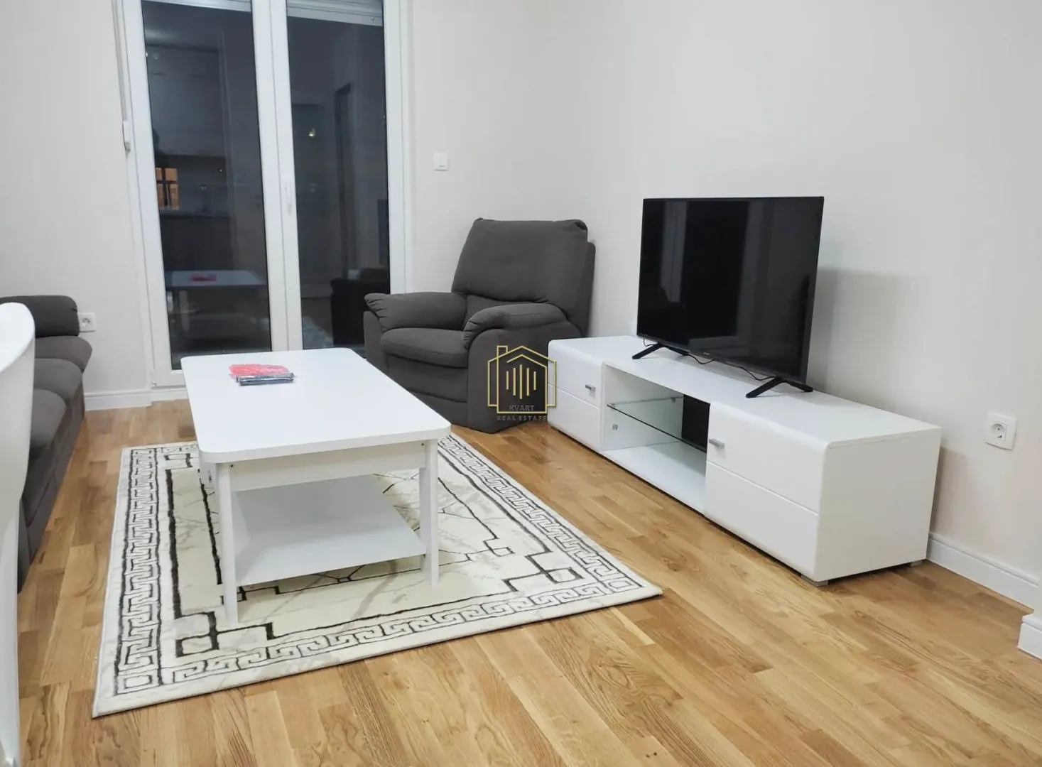 Rent, one bedroom apartment, 40m², Pobrežje, Podgorica