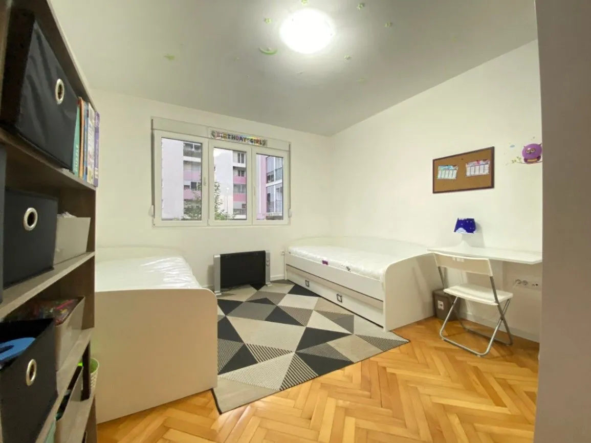 Prodaja, dvosoban stan, 70m², Centar, Podgorica