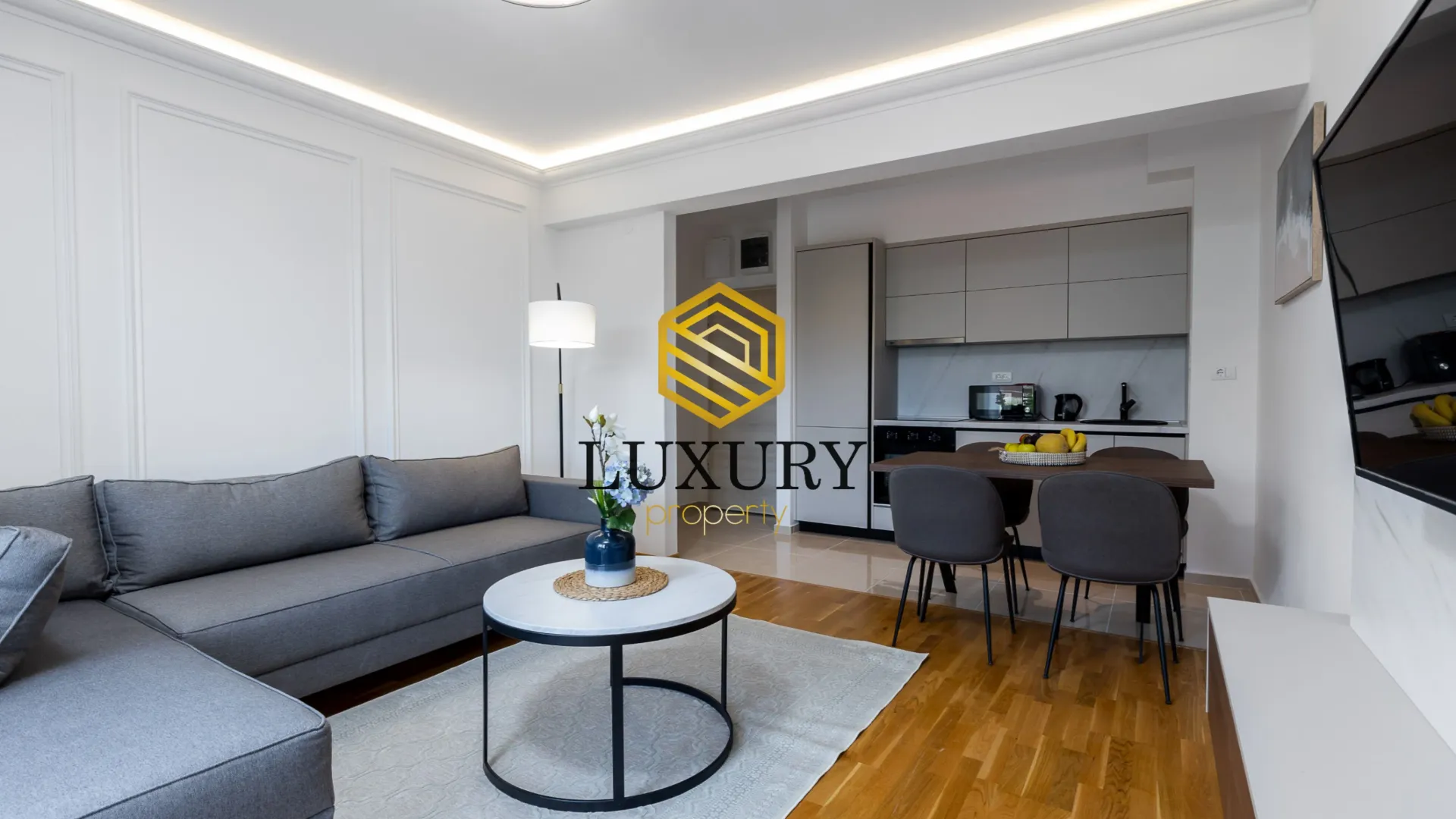 Sale, two bedroom apartment, 71m², Bečići, Budva