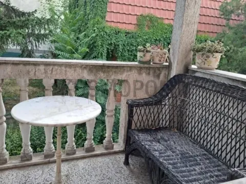 Prodaja, kuća, 250m², Karaburma, Palilula Sve Podlokacije - image 16