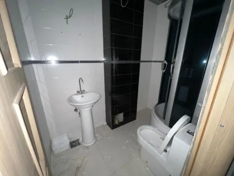 Prodaja, četvorosoban stan, 149m², Centar, Cetinje - image 4