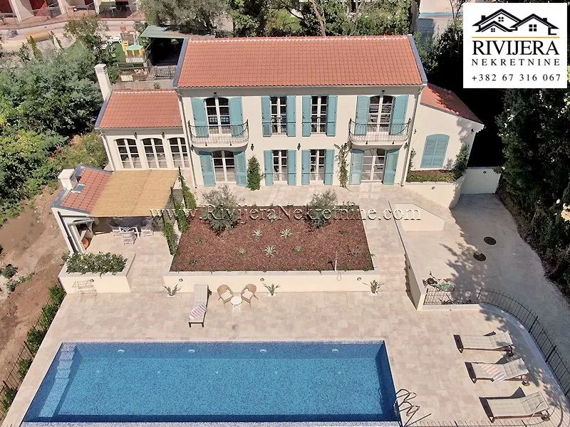 Sale, house, 184m², Baošići, Herceg Novi