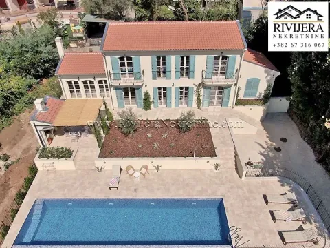 Prodaja, kuća, 184m², Baošići, Herceg Novi - image 1