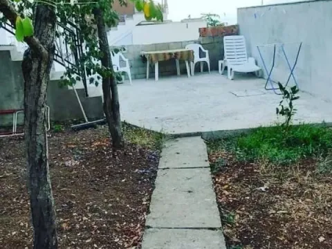 Prodaja, kuća, 200m², Dobre Vode, Bar - image 2