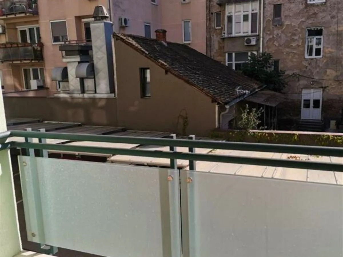 Rent, three bedroom apartment, 97m², Vukov Spomenik, Zvezdara Sve Podlokacije