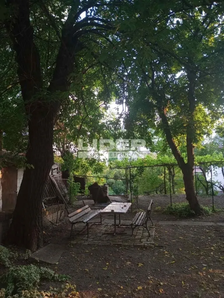 Rent, four bedroom apartment, 120m², Savski Venac, Beograd