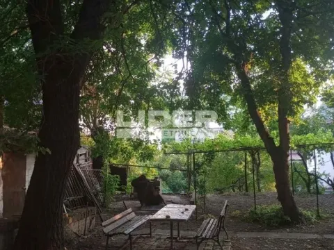 Izdavanje, četvorosoban stan, 120m², Savski Venac, Beograd - image 3