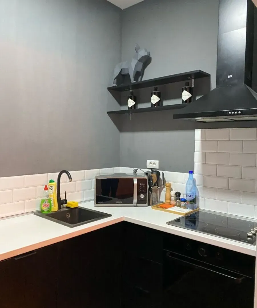 Izdavanje, jednosoban stan, 55m², Centar, Tivat