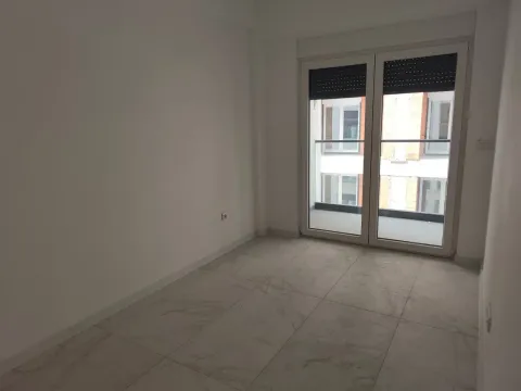 Prodaja, jednosoban stan, 57m², Centar, Loznica - image 4