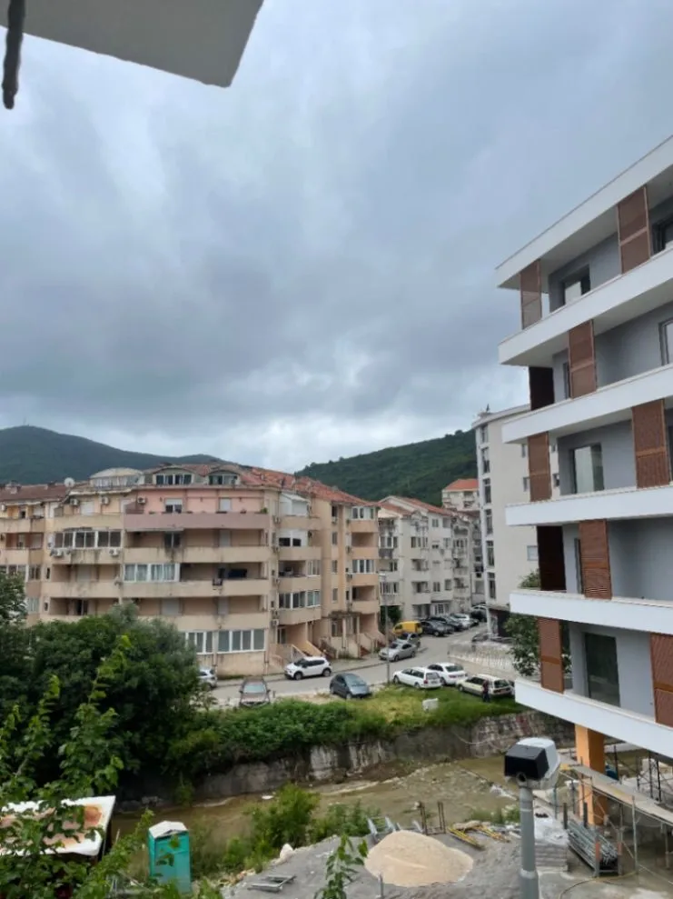 Izdavanje, garsonjera, 30m², Babilonija, Budva