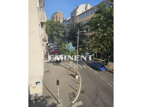 Izdavanje, dvosoban stan, 60m², Kalenić Pijaca, Vračar Sve Podlokacije - image 11