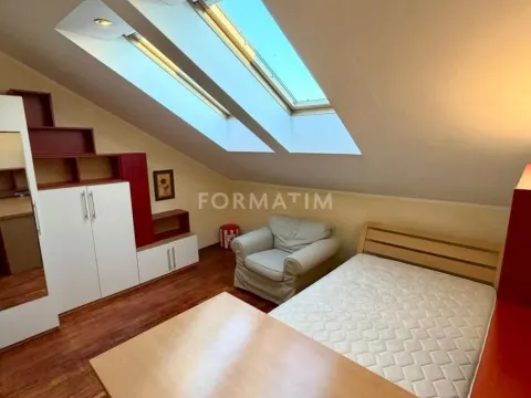 Izdavanje, stan, 200m², Stari Grad, Beograd - image 4