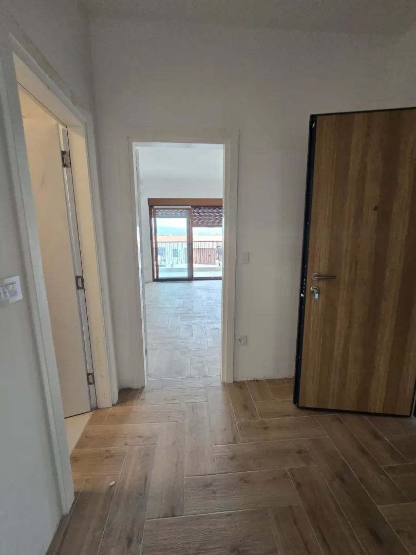 Prodaja, dvosoban stan, 70m², Kava, Tivat