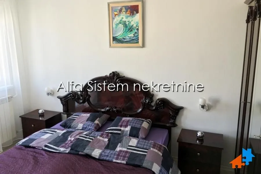 Izdavanje, trosoban stan, 68m², Stari Grad, Beograd