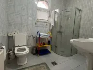 Izdavanje, kuća, 350m², Zlatica, Podgorica - image 9