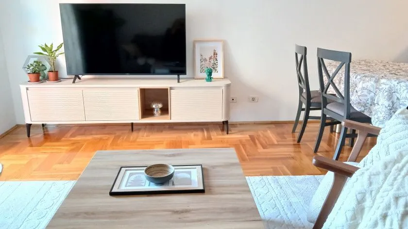 Rent, one bedroom apartment, 54m², Vezirov Most, Podgorica