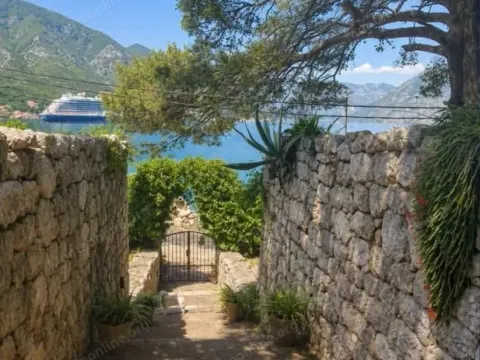 Prodaja, kuća, 170m², Dobrota, Kotor - image 5