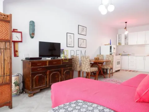 Sale, one bedroom apartment, 44m², Centar, Budva - image 1