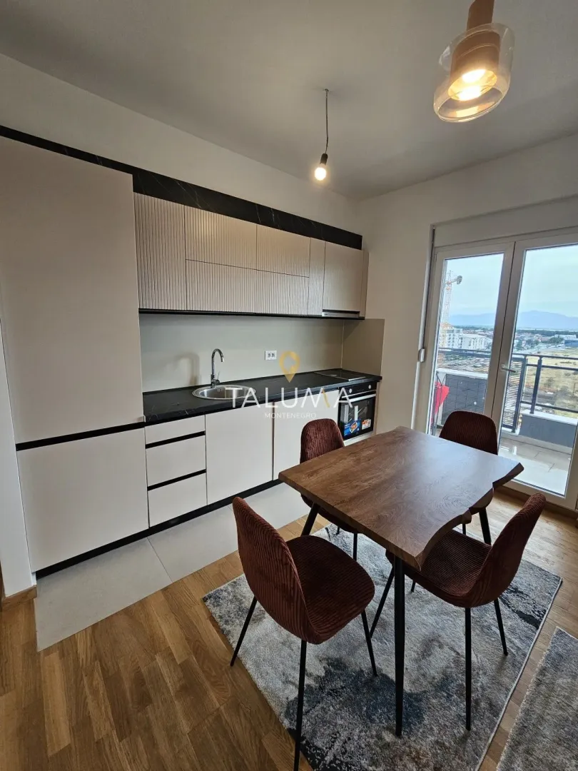 Rent, two bedroom apartment, 65m², Stari Aerodrom, Podgorica