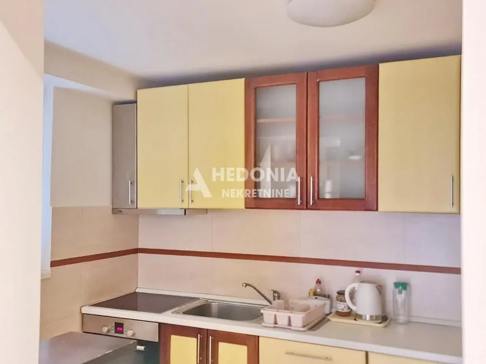 Rent, three bedroom apartment, 71m², Dušanovac, Voždovac Sve Podlokacije