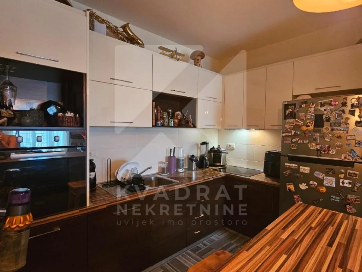 Prodaja, jednosoban stan, 52m², Blok 6, Podgorica