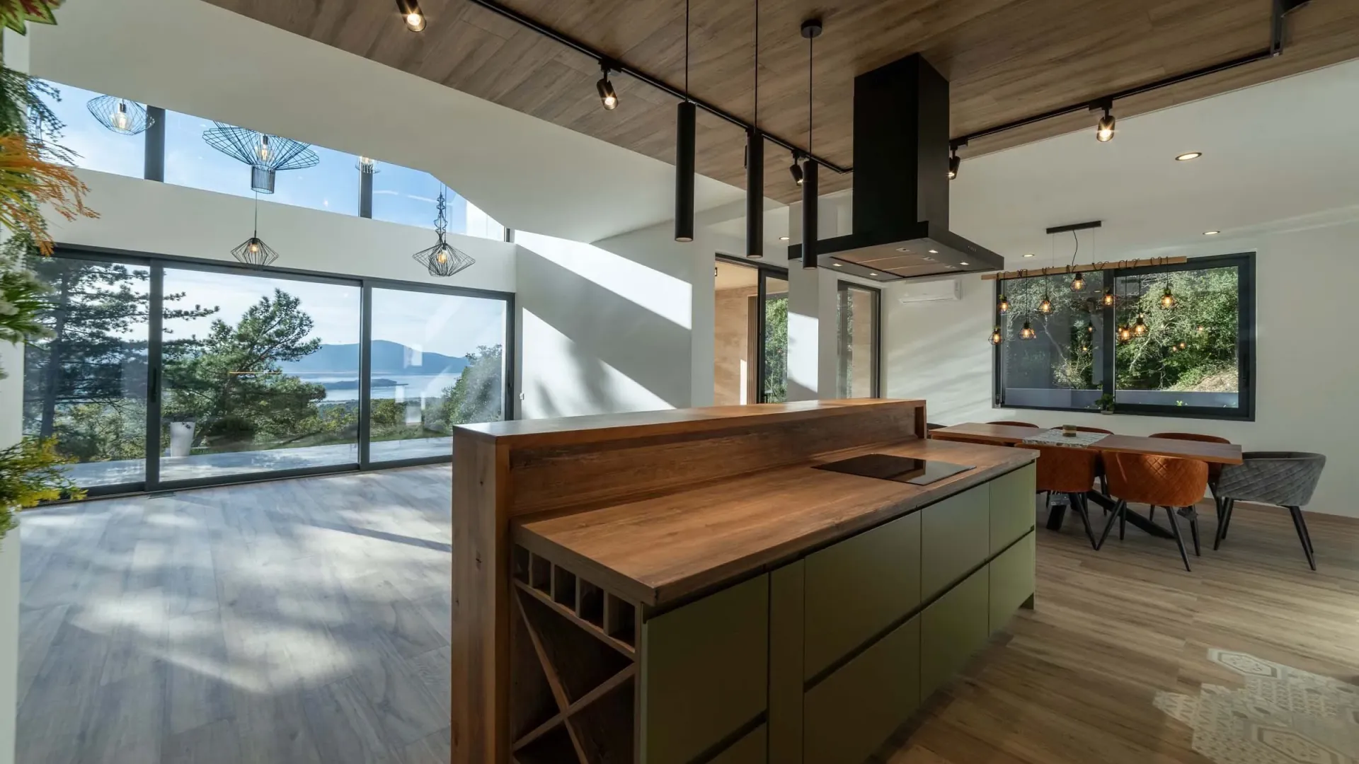 Sale, house, 480m², Kavač, Kotor
