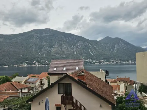 Prodaja, jednosoban stan, 42m², Dobrota, Kotor - image 3