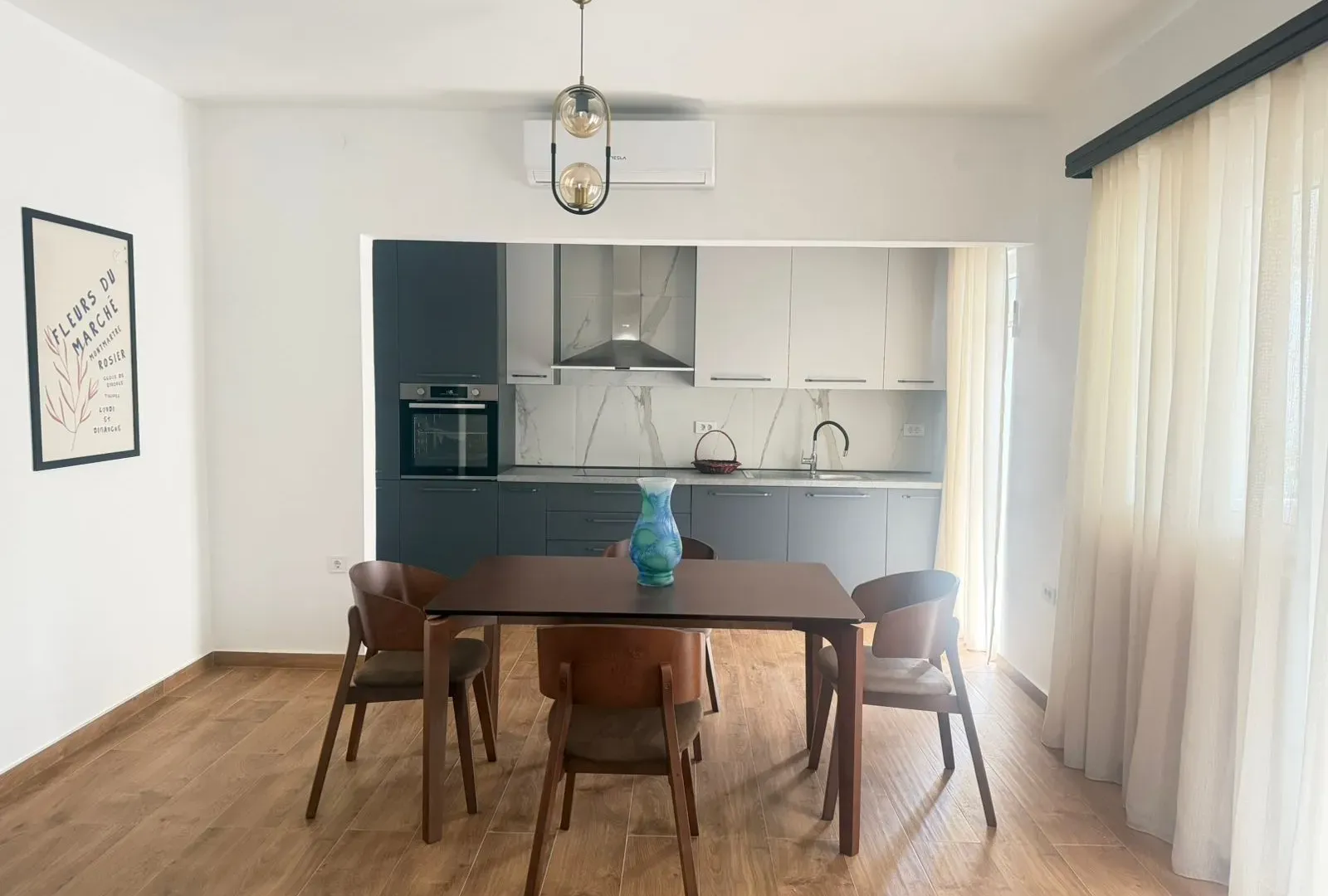 Izdavanje, jednosoban stan, 65m², Seljanovo, Tivat