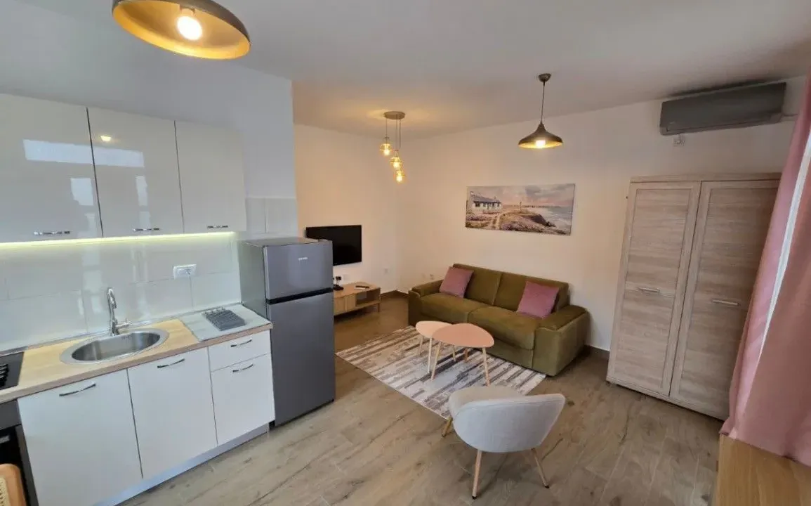 Rent, studio apartment, 25m², Momišići, Podgorica