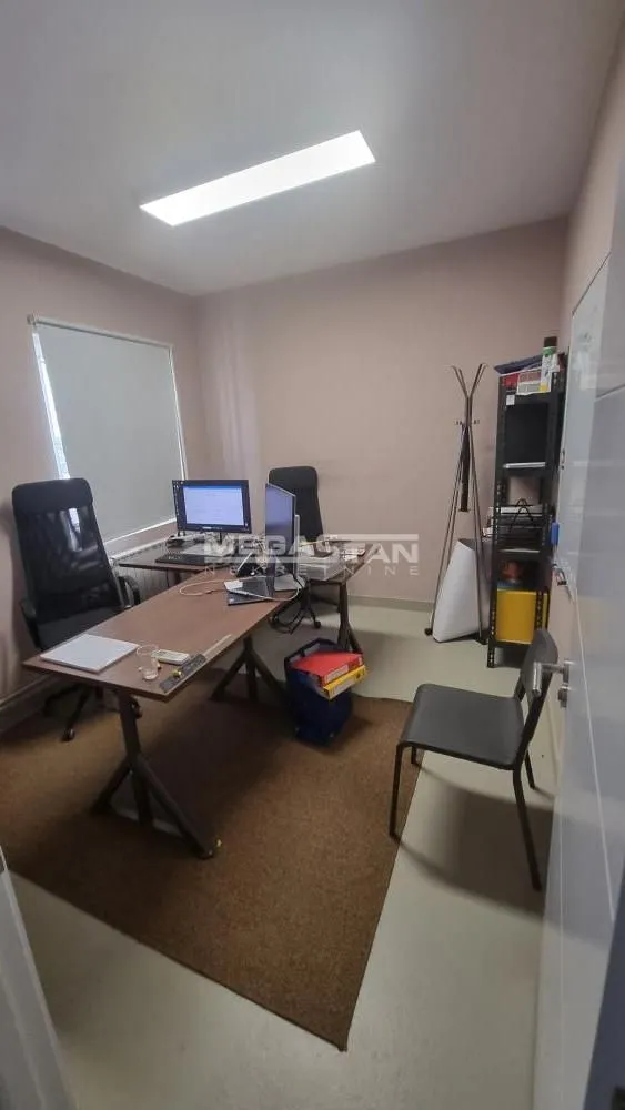 Rent, office space, 162m², Vidikovački venac, Rakovica