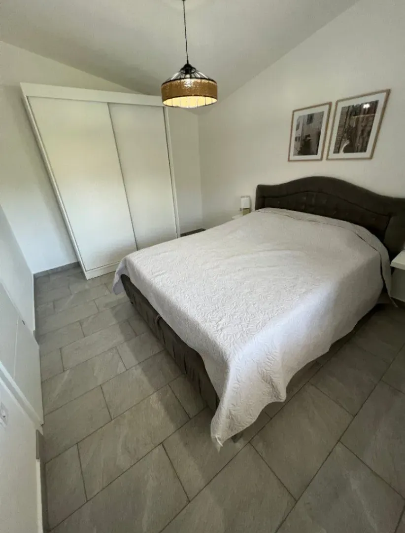 Rent, apartment, 92m², Dobre Vode, Bar